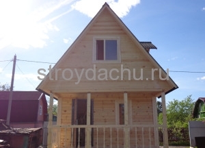 дом из бруса 4,5×7,5 м. с террасой и балконом "кукушка" (вид1)
