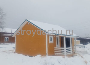 одноэтажный дом 6 на 7 с крыльцом