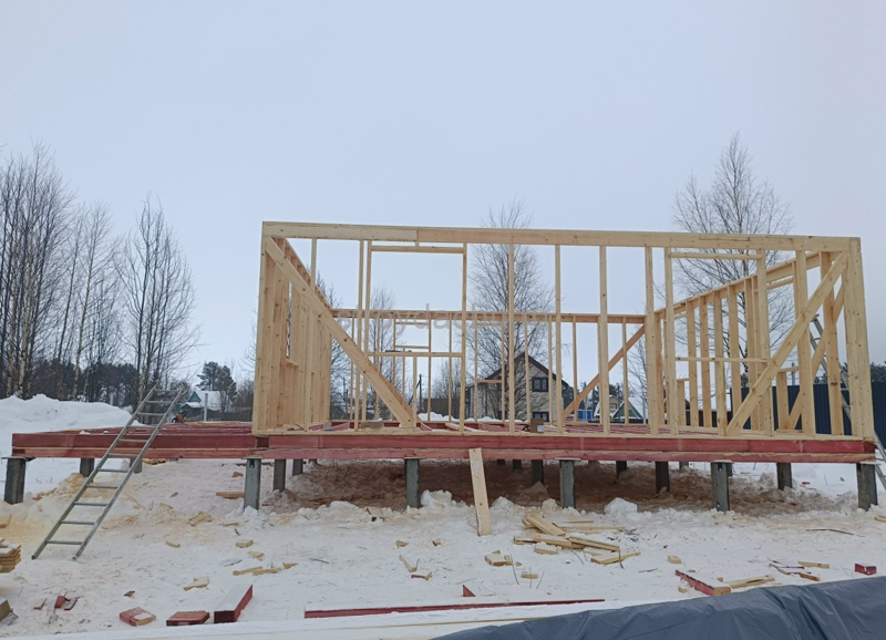 начало строительства каркаса